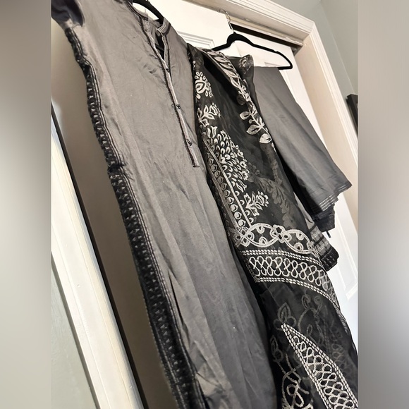 Pakistani Indian shalwar kameez - Picture 3 of 6